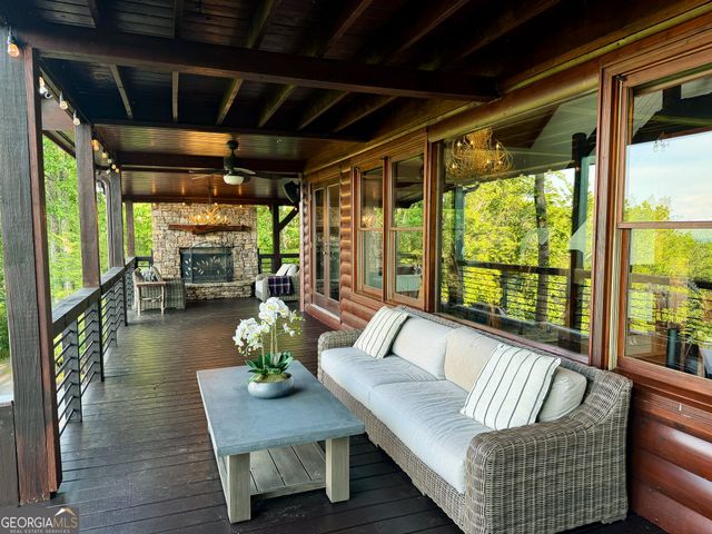 135 Bandit Lane, Blue Ridge, GA 30513
