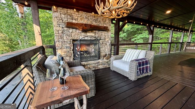 135 Bandit Lane, Blue Ridge, GA 30513