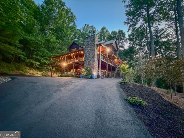 135 Bandit Lane, Blue Ridge, GA 30513