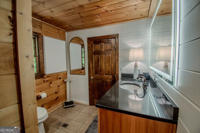 135 Bandit Lane, Blue Ridge, GA 30513