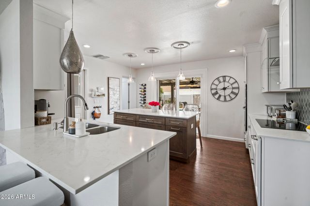 720 N 72ND Place, Scottsdale, AZ 85257