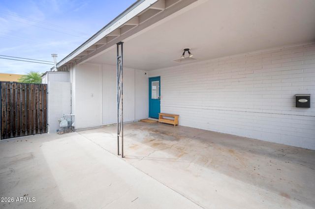 720 N 72ND Place, Scottsdale, AZ 85257