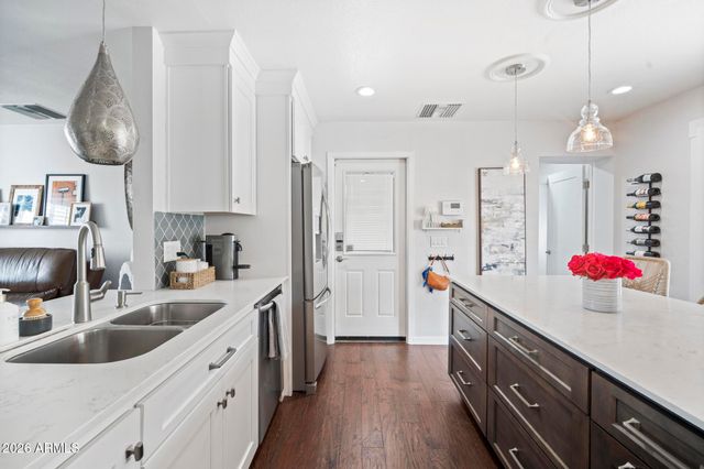 720 N 72ND Place, Scottsdale, AZ 85257