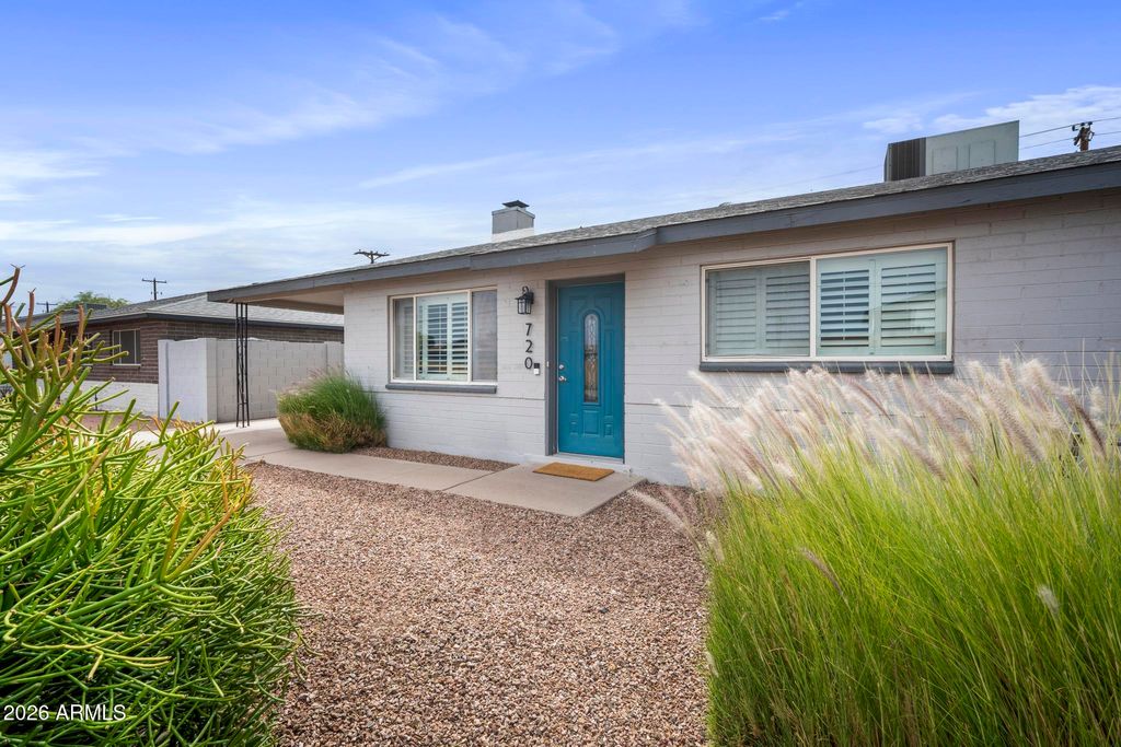 Image 2 of property listing at 720 N 72ND Place, Scottsdale, AZ 85257