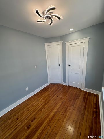 50 Collins Street, Hamden, CT 06514