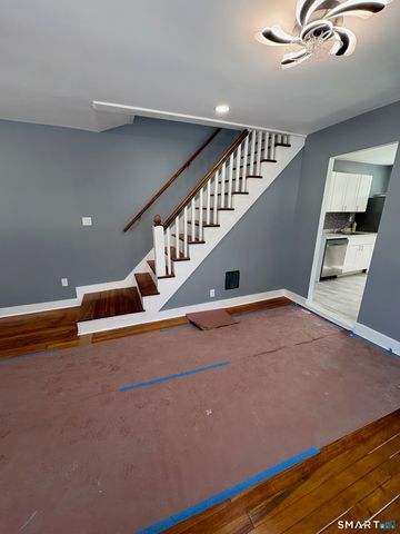 50 Collins Street, Hamden, CT 06514