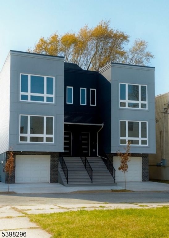 335 21St St, Irvington Twp., NJ 07111