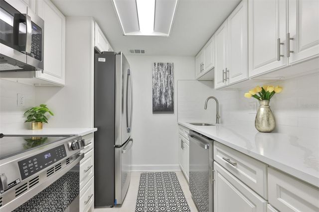 8931 BLIND PASS ROAD 158, St Pete Beach, FL 33706