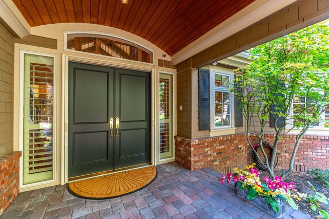 1748 NW Farewell Drive, Bend, OR 97703