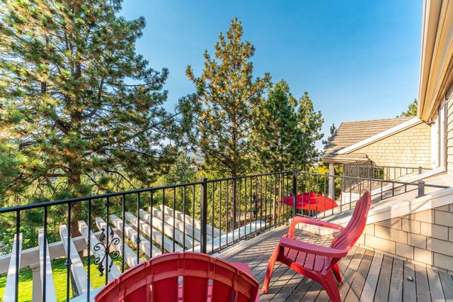 1748 NW Farewell Drive, Bend, OR 97703