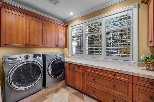 1748 NW Farewell Drive, Bend, OR 97703