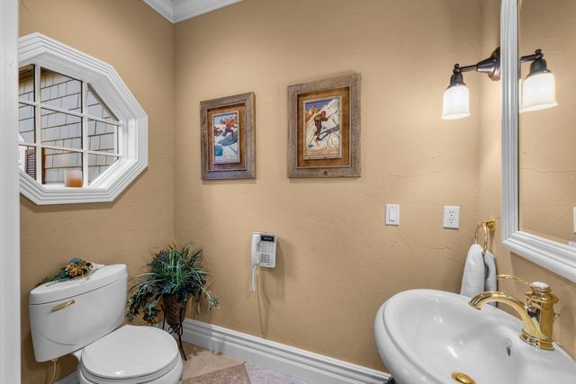 1748 NW Farewell Drive, Bend, OR 97703