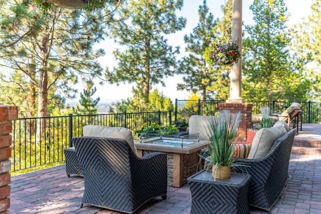 1748 NW Farewell Drive, Bend, OR 97703