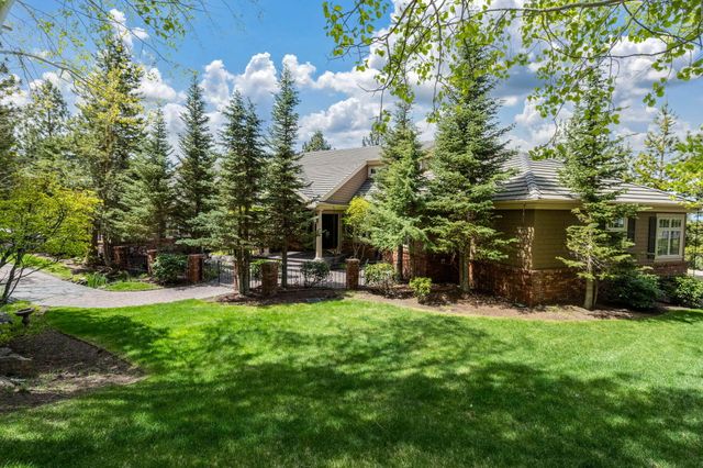 1748 NW Farewell Drive, Bend, OR 97703