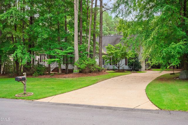 210 Donnibrook Run, Fuquay Varina, NC 27526