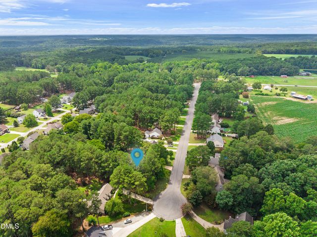 210 Donnibrook Run, Fuquay Varina, NC 27526