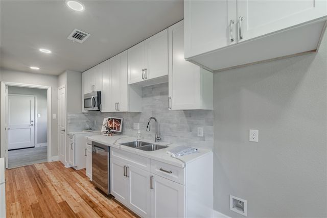 12406 Whittington Drive, Houston, TX 77077