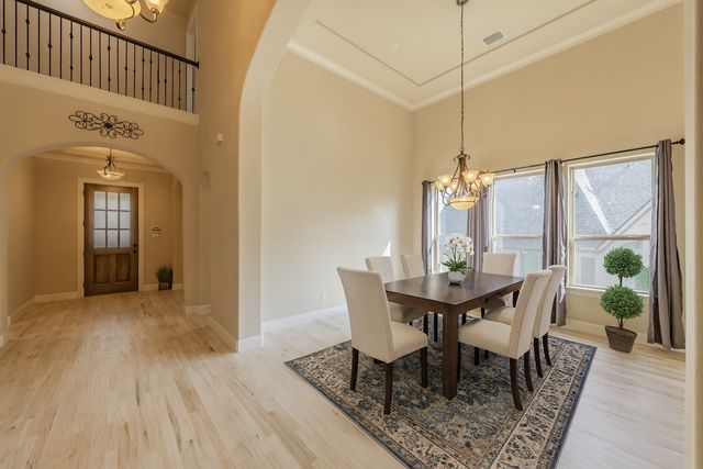 1008 Broadmoor Way, Roanoke, TX 76262