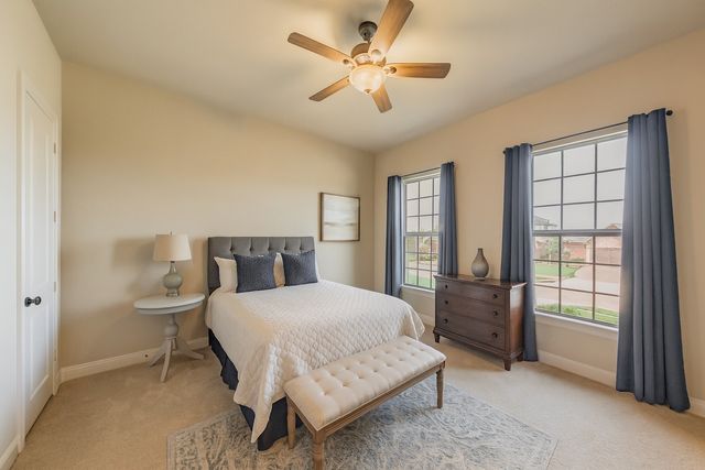 1008 Broadmoor Way, Roanoke, TX 76262