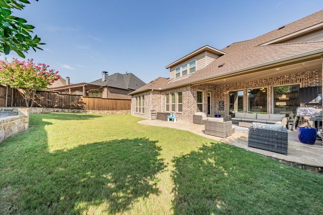 1008 Broadmoor Way, Roanoke, TX 76262