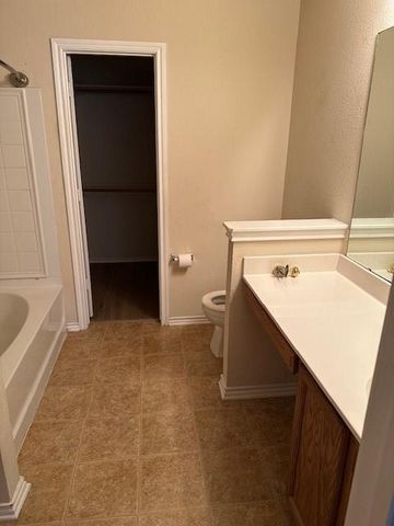 1316 Beechwood DR, Kyle, TX 78640
