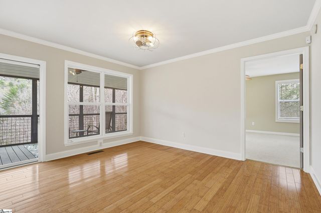 209 Falcon Crest Way, Pickens, SC 29671