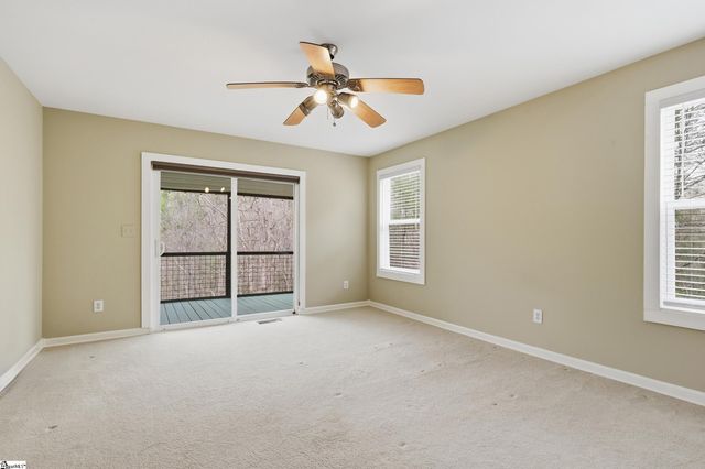 209 Falcon Crest Way, Pickens, SC 29671