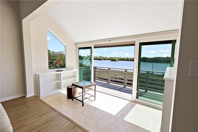 1304 Spyglass Lane 1304A, Vero Beach, FL 32963