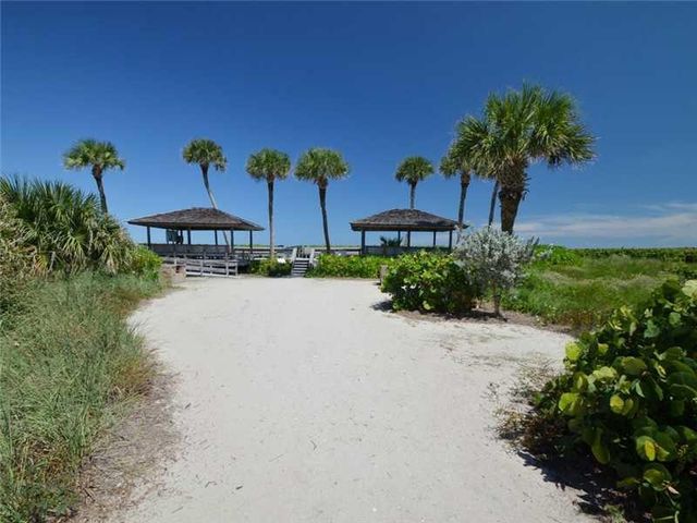 1304 Spyglass Lane 1304A, Vero Beach, FL 32963