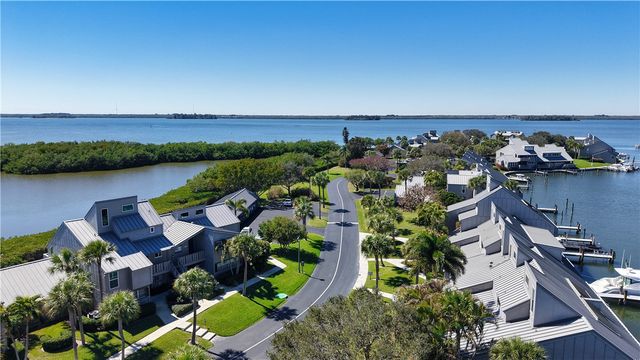 1304 Spyglass Lane 1304A, Vero Beach, FL 32963