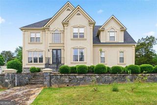 253 Chestnut Lake Way, Lilburn, GA 30047