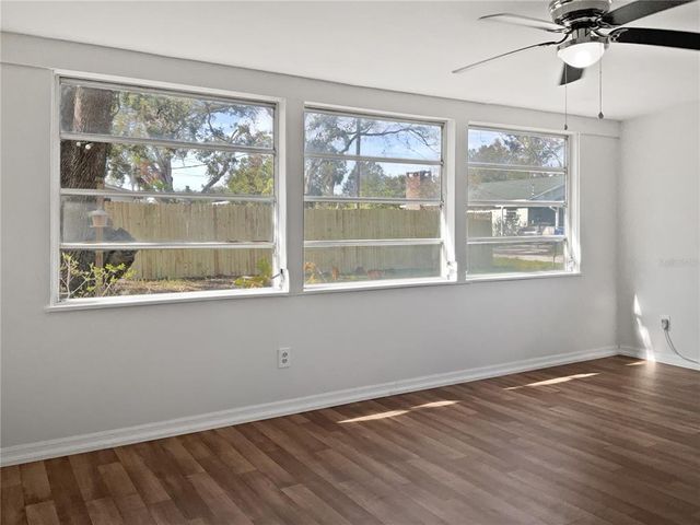 10009 CONNECTICUT STREET, Gibsonton, FL 33534