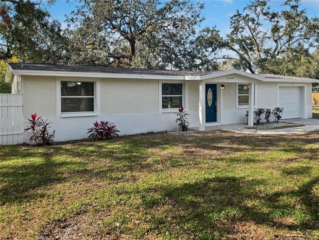 10009 CONNECTICUT STREET, Gibsonton, FL 33534