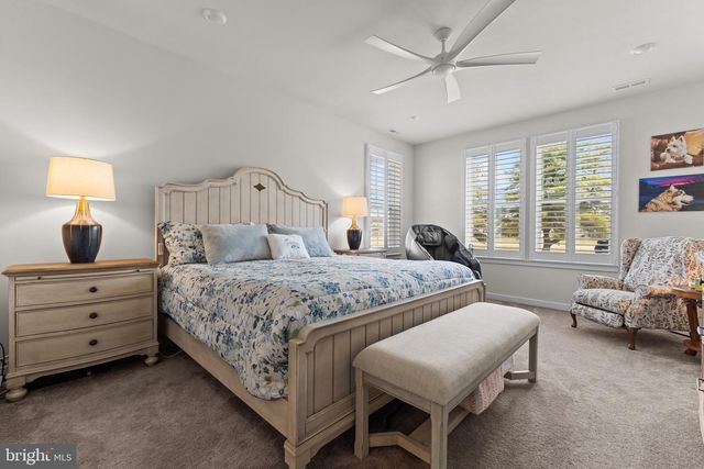 24 SKIPPING STONE LN, Dover, DE 19904