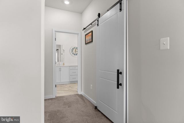 24 SKIPPING STONE LN, Dover, DE 19904