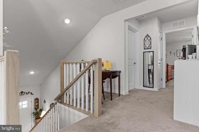 24 SKIPPING STONE LN, Dover, DE 19904