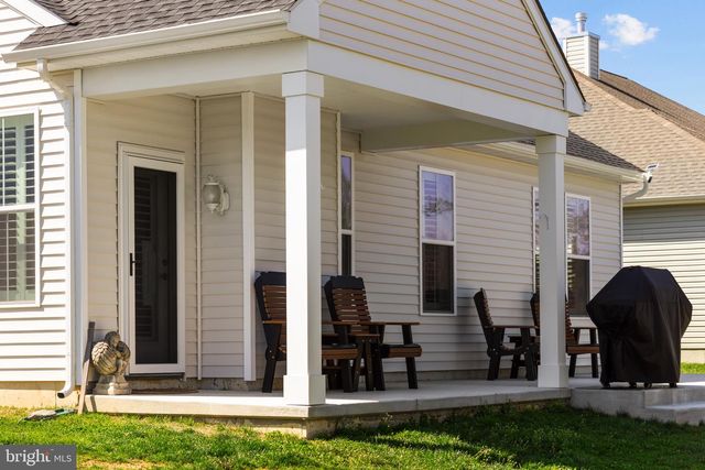 24 SKIPPING STONE LN, Dover, DE 19904