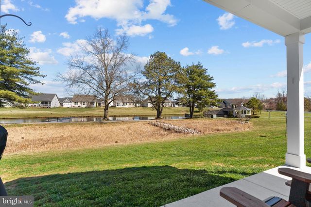 24 SKIPPING STONE LN, Dover, DE 19904