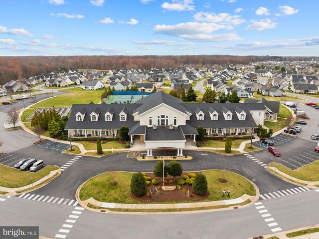 24 SKIPPING STONE LN, Dover, DE 19904