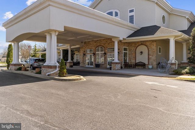 24 SKIPPING STONE LN, Dover, DE 19904