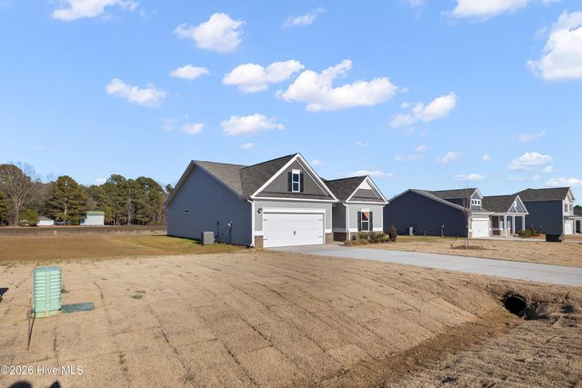 47 Smith Farms Drive Drive, Lillington, NC 27546