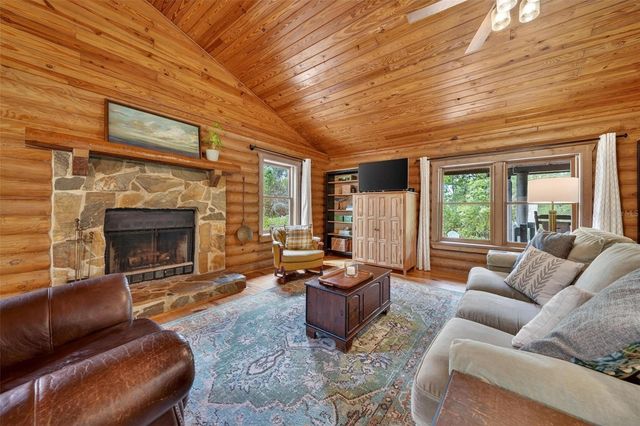 213 BUENA VISTA STREET, Debary, FL 32713