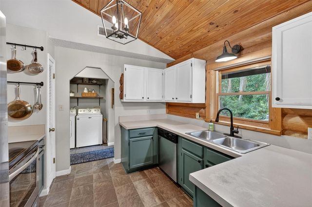 213 BUENA VISTA STREET, Debary, FL 32713