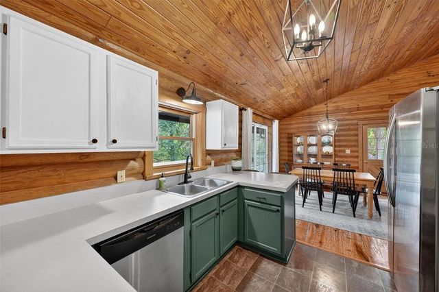 213 BUENA VISTA STREET, Debary, FL 32713