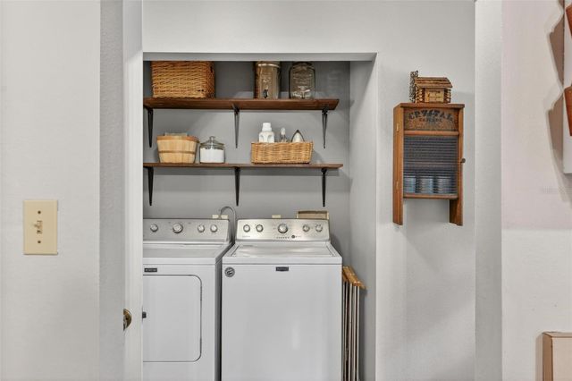 213 BUENA VISTA STREET, Debary, FL 32713