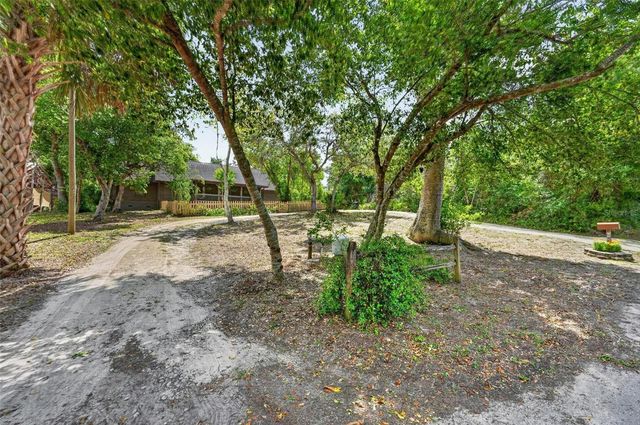 213 BUENA VISTA STREET, Debary, FL 32713