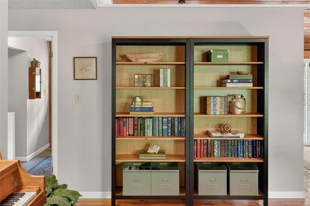 213 BUENA VISTA STREET, Debary, FL 32713