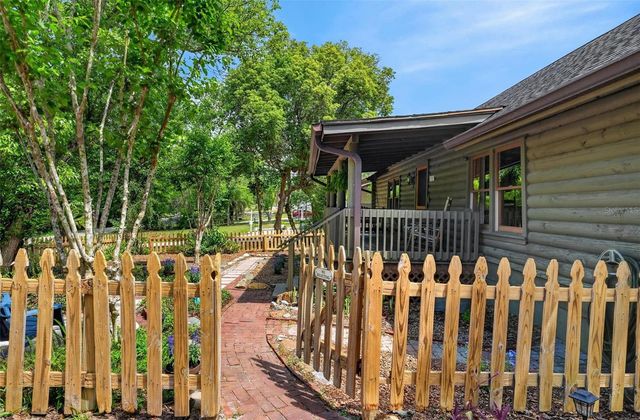 213 BUENA VISTA STREET, Debary, FL 32713