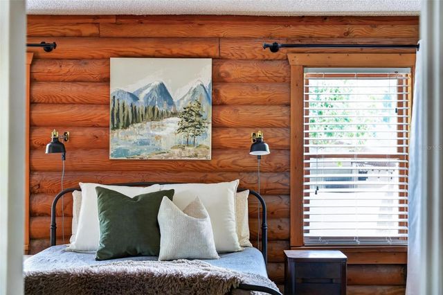 213 BUENA VISTA STREET, Debary, FL 32713