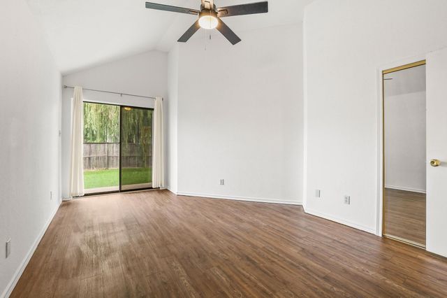 1147 Seneca Place, Lewisville, TX 75067